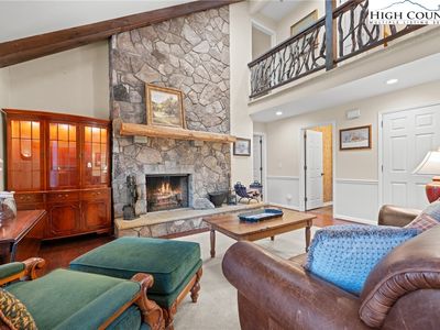 385 Morningside Drive