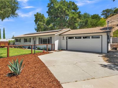 5635 Hermosilla Ave