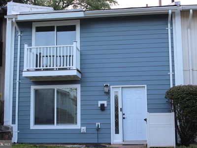 Property at 237 Greenfield Ct, Sterling, VA