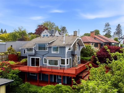 3716 N 39th Street