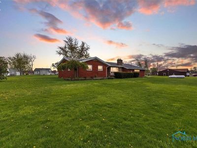 4889 N State Route 2