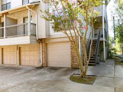 1304 E Bayou Pkwy APT 2B