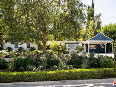 17942 Karen Dr