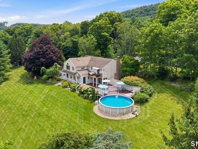 1512 Country Club Road