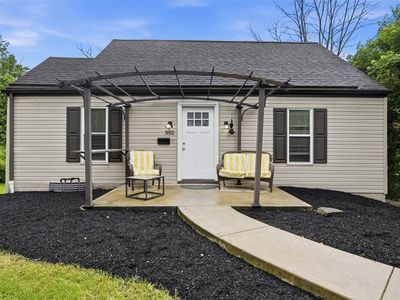 302 Idlewood Rd