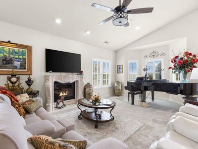 160 Rue De Villas Circle