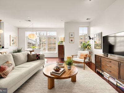 150 V St NW APT V204