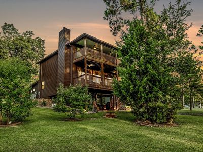 48 Hillsborough Dr