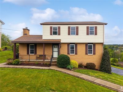 24 Waverly Dr