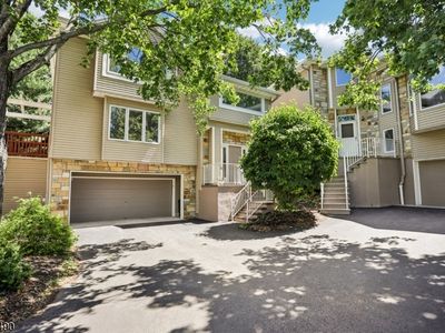 70 Clarken Dr
