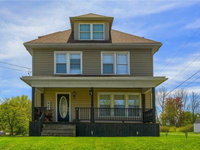 Property at 701 Old Zelienople Rd, Ellwood City, PA