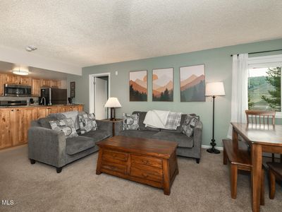 227 Lake Drive #2103
