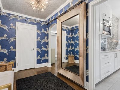 414 E 52nd St APT 6F