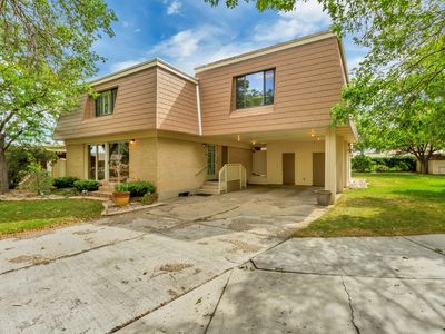 553 Pezel Rd