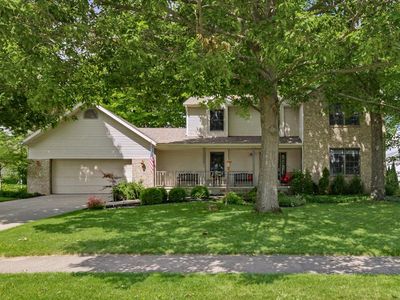2316 Woodview Ct