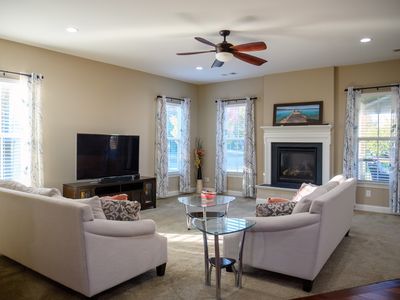 201 Cooper Ledge Cir