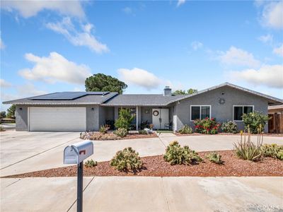 15880 Elcona Pl