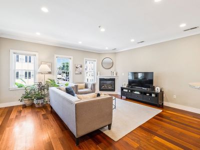 109 D St Unit 4