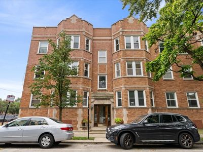 1725 W Winnemac Ave APT 1