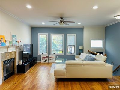 373 Greenmount Ave