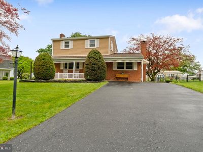 906 Herman Dr
