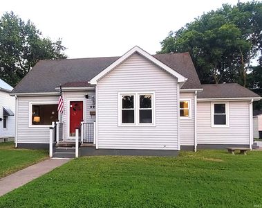 328 W 6th St