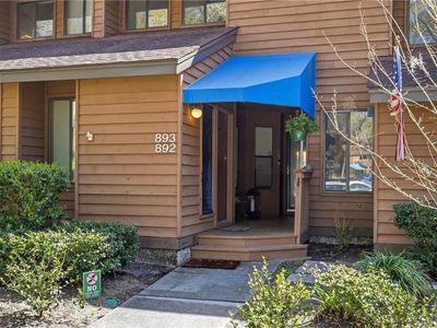 Property at 892 Wimbledon Dr, Saint Simons Island, GA