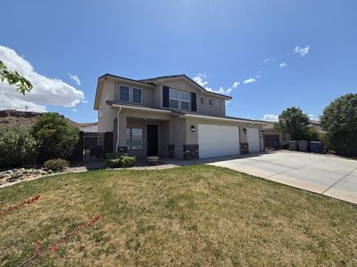 3164 E Livia Dr