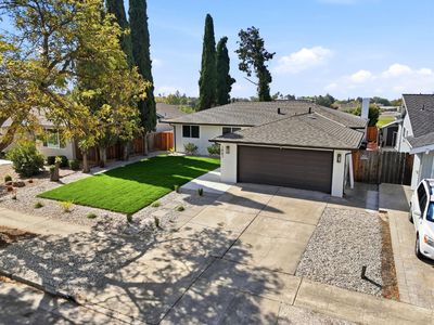 1951 Treewood Ln