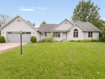 Property at 54960 Sunray Dr E, Osceola, IN