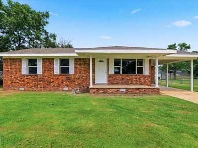 605 Kelly Dr