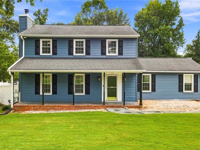 105 Jamestown Trl