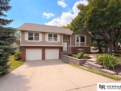 1892 N 153rd Plz