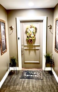 655 Riverside Dr APT 1208