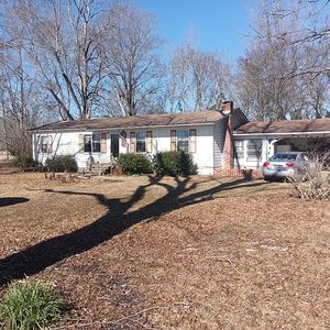 7231 Ridge Rd