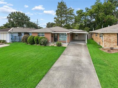 1604 Carnation Ave