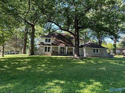 104 Poplar Dr