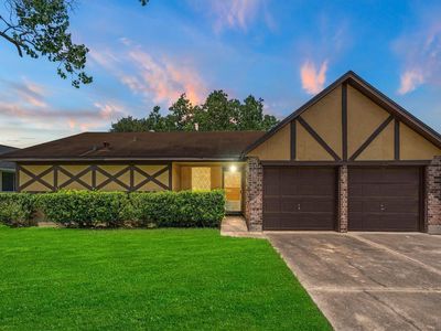 2502 Woodwild Dr