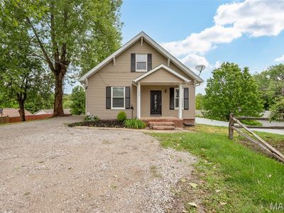 1417 Constance St