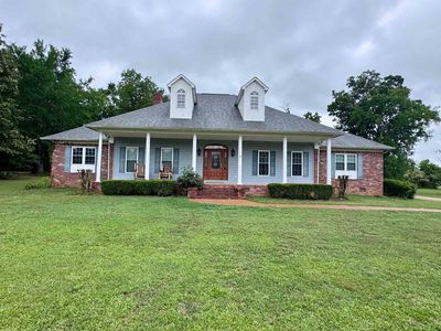 Property at 809 Twelve Oaks Dr, Adamsville, TN