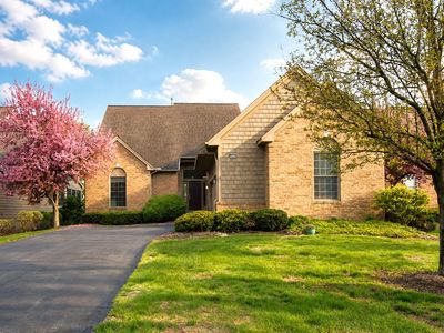 4644 Sawgrass Dr E