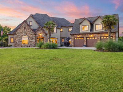 222 Cross Creek Dr