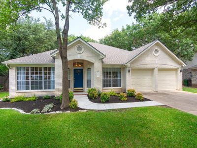 2102 Red Oak Cir