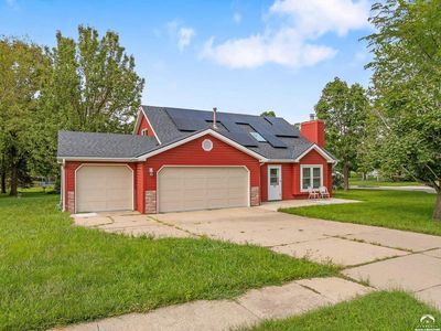 125 Sharon Dr