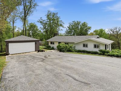 Property at 3624 Eastway Dr, Island Lake, IL