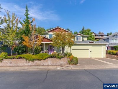 531 Inverness Dr SE