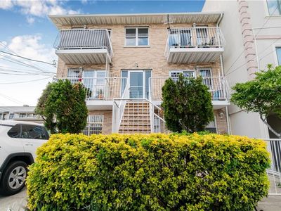 2546 Stillwell Ave APT 3B