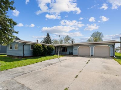 1403 Austin Pl