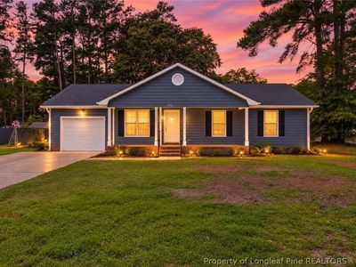 900 Hollydale Ln