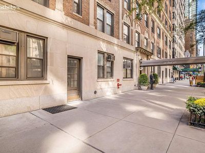 410 E 57th St #1A